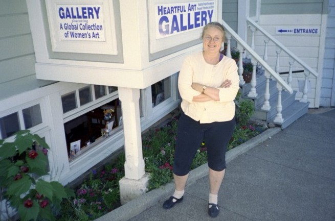 Raphaella's Heartful Art Gallery opened in Sausalito on June 2, 2001